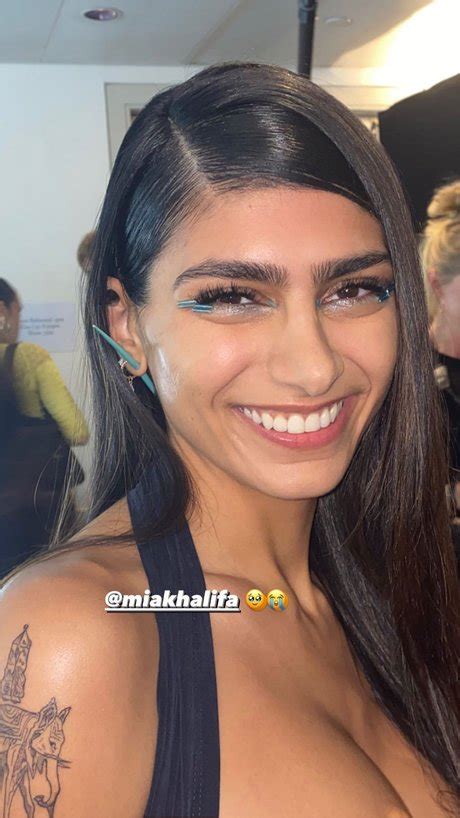 mia khalifa toute nue|Mia Khalifa Nude XXX Pics